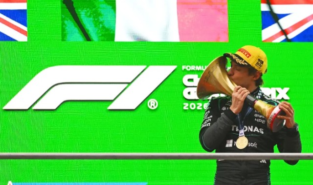 九游娱乐官网-23万人次与新5载周期，F1中国大奖赛的商业进化逻辑|上海|揭幕战|车队|赛车|车手_新浪体育_新浪新闻