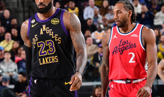 九游娱乐-快船拒绝湖人26分逆转！小卡复出哈登18+10引7人上双 詹东55+16